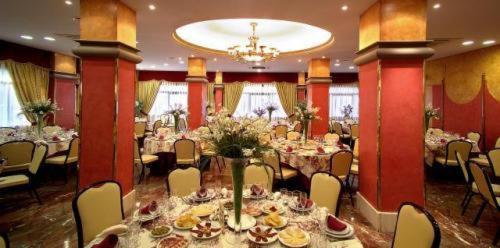 Hotel Zodiaco Байлен Экстерьер фото