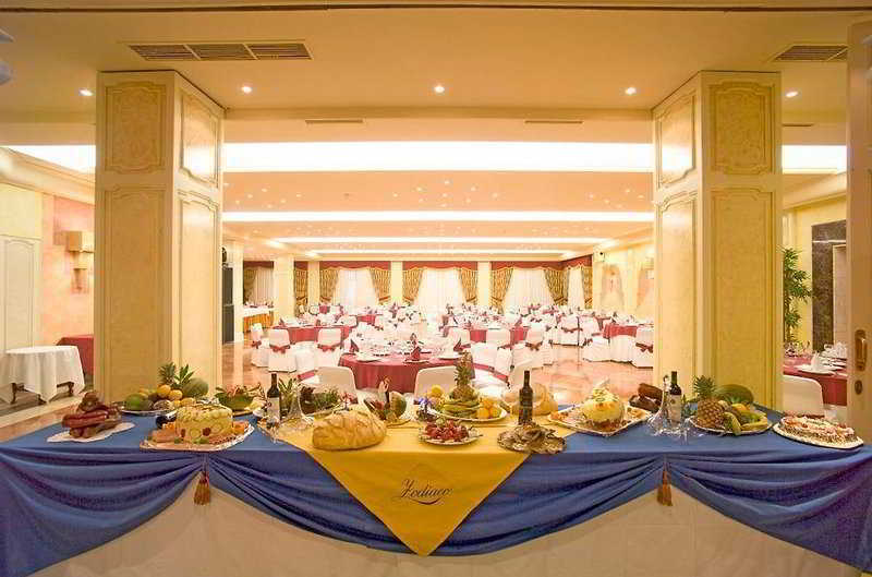 Hotel Zodiaco Байлен Экстерьер фото