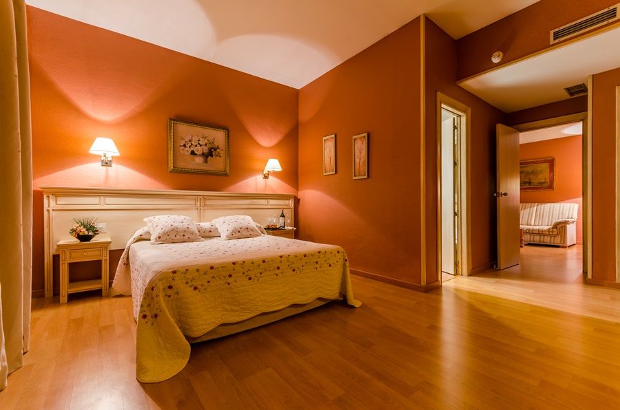Hotel Zodiaco Байлен Экстерьер фото